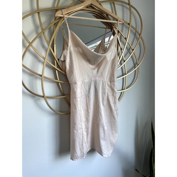 Prettylittlething Dress size 12 NWT - Picture 1 of 6